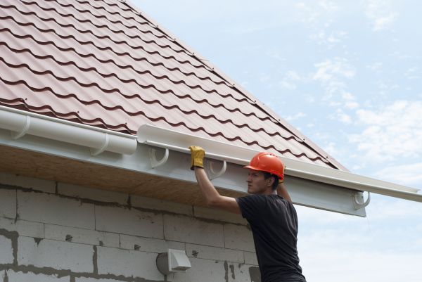 Cost of Rain Gutter Repair in Louisville