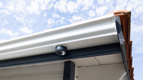 Cost of Seamless Gutters Installation in Louisville