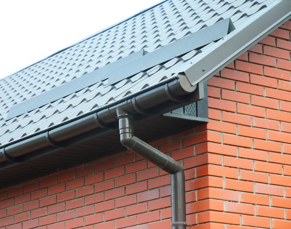Cost of Roof Downspout Replacement in Louisville